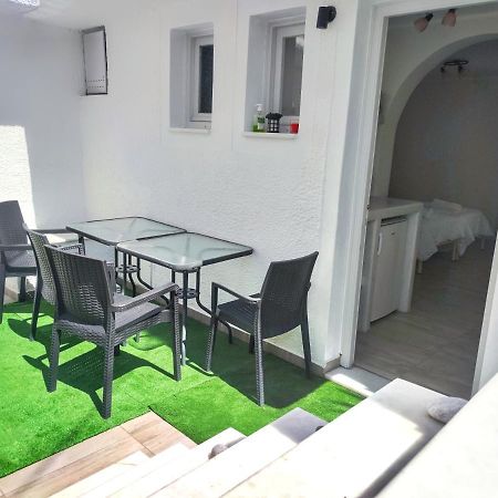 Naxos Enjoy Apartments Naxos City Екстер'єр фото