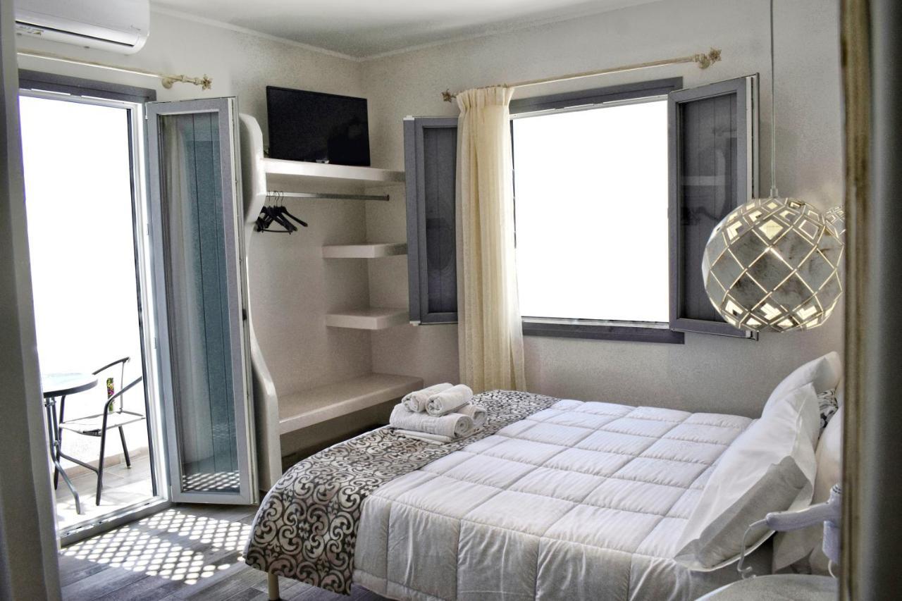 Naxos Enjoy Apartments Naxos City Екстер'єр фото
