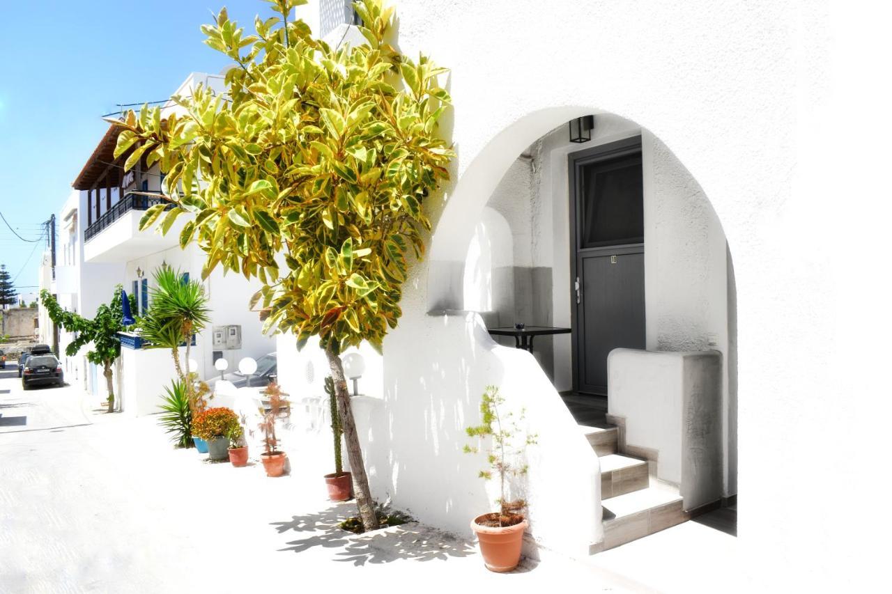 Naxos Enjoy Apartments Naxos City Екстер'єр фото