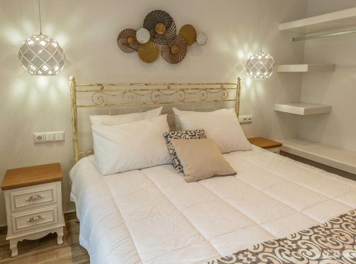 Naxos Enjoy Apartments Naxos City Екстер'єр фото